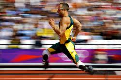 开云足球直播-西决生死战之夜，小贾伦·杰克逊筑起对手无法逾越的叹息之墙