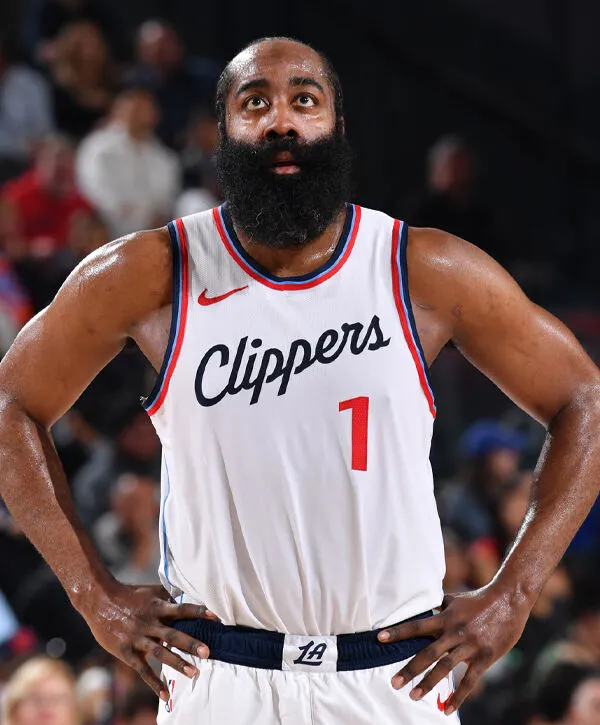 包含火箭遭遇挑战，哈登下场发挥未达预期的词条