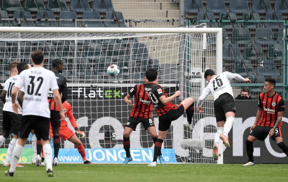 格拉德巴赫主场豪取三分,捍卫主场荣誉!的简单介绍 格拉德巴赫主场豪取三分,捍卫主场荣誉!的简单介绍