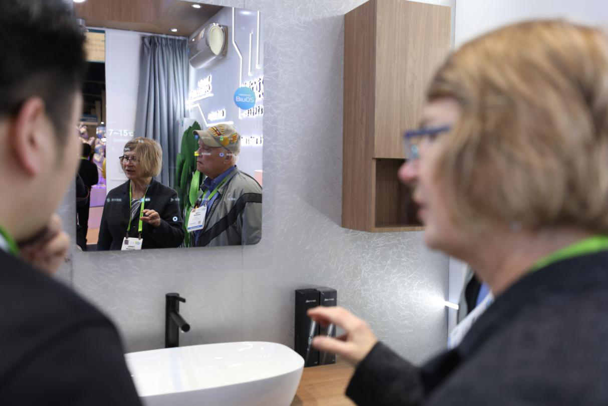 汶莱击剑选手格斗精神备受称赞,荣获第一的简单介绍 汶莱击剑选手格斗精神备受称赞,荣获第一的简单介绍