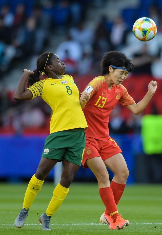 关于乐趣无穷：南非队欧冠足球技艺大比拼的信息