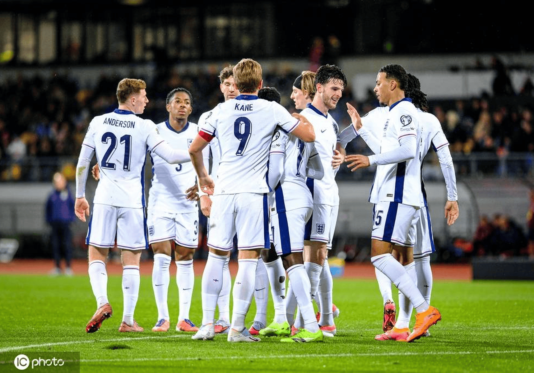 关于德国大胜拉脱维亚，欧洲预选赛看点不断的信息