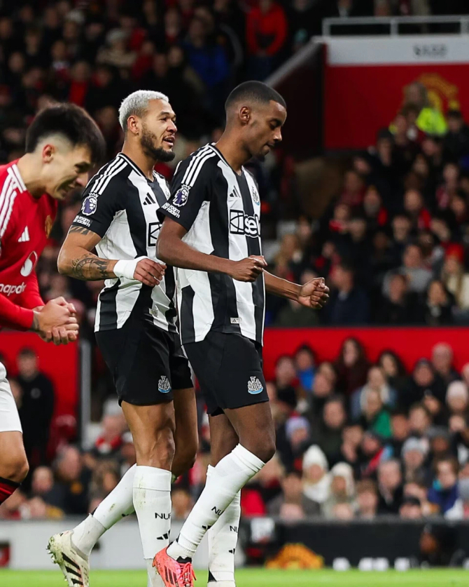 曼联球队集体调整士气，迎战强敌信心十足的简单介绍