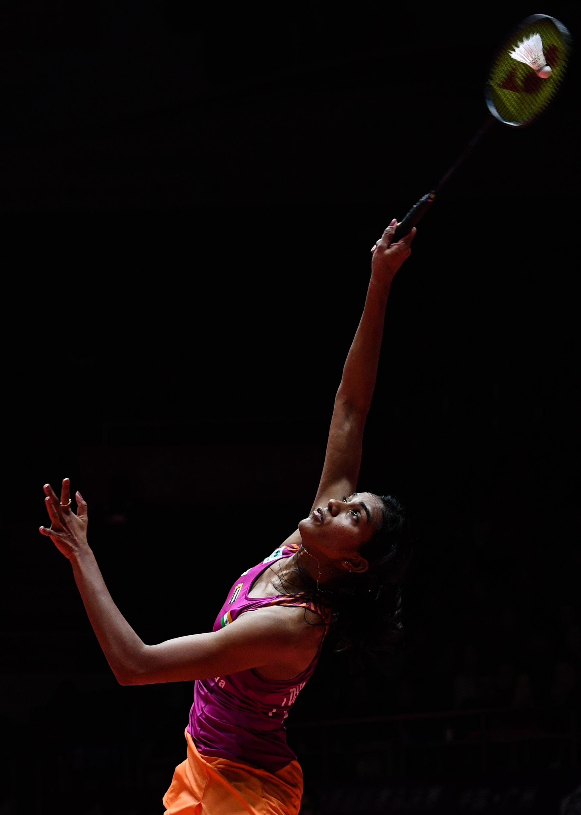 包含法国羽毛球队逆转中国羽毛球队，辛杜爆发神勇的词条