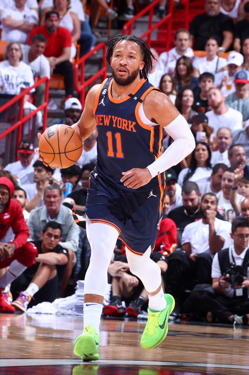 包含山西队轻取热火，布伦森状态火热的词条