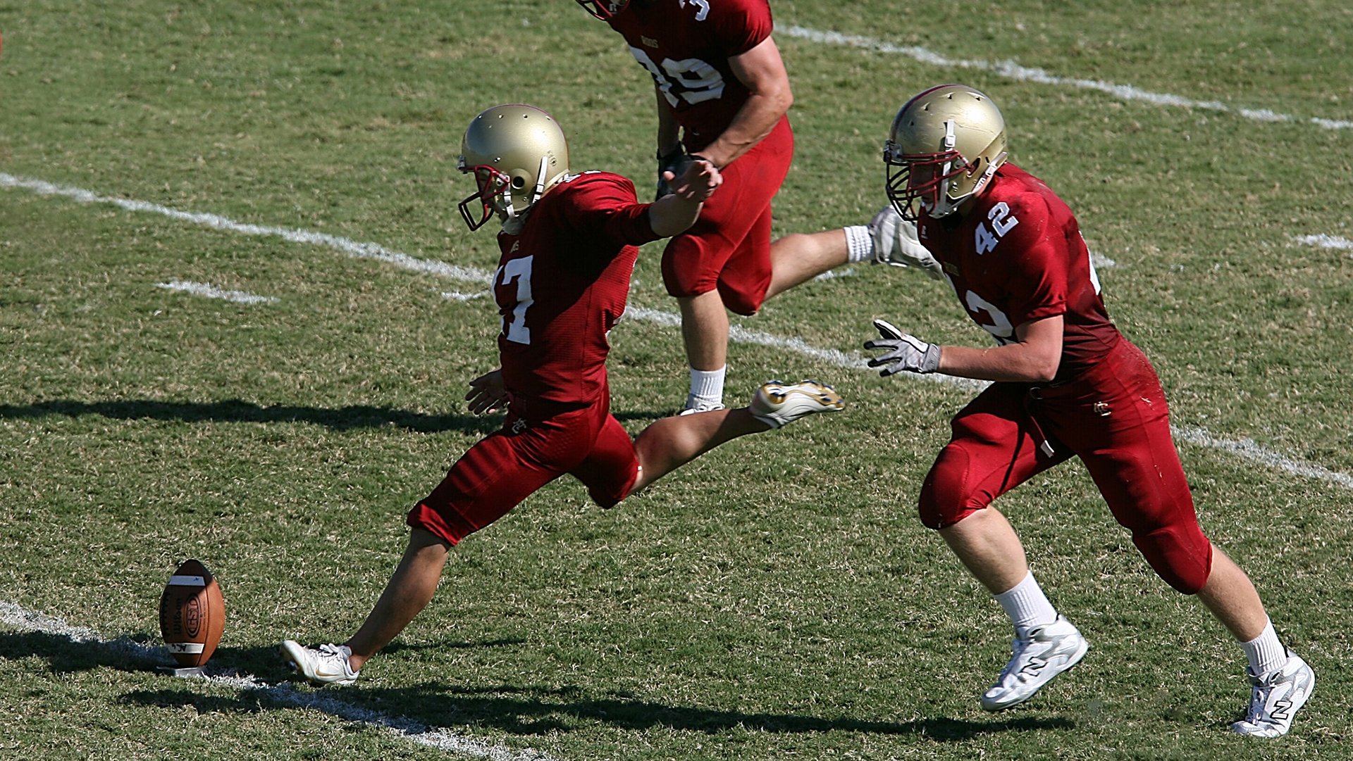 绿茵场上的冰与火之歌，德里赫特状态火热，皇家社会末节带走伊拉克